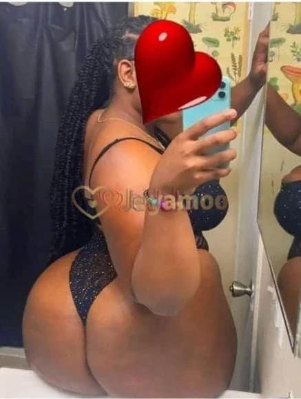 Jolie nymphonde luxe 1