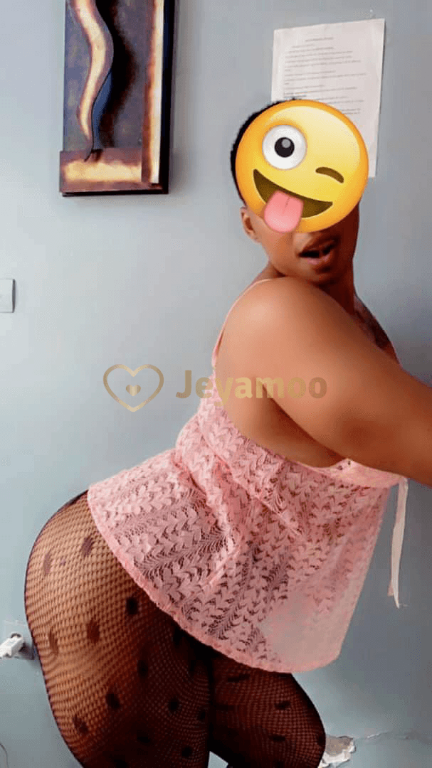 Sexcam uniquement avec ta salope 1